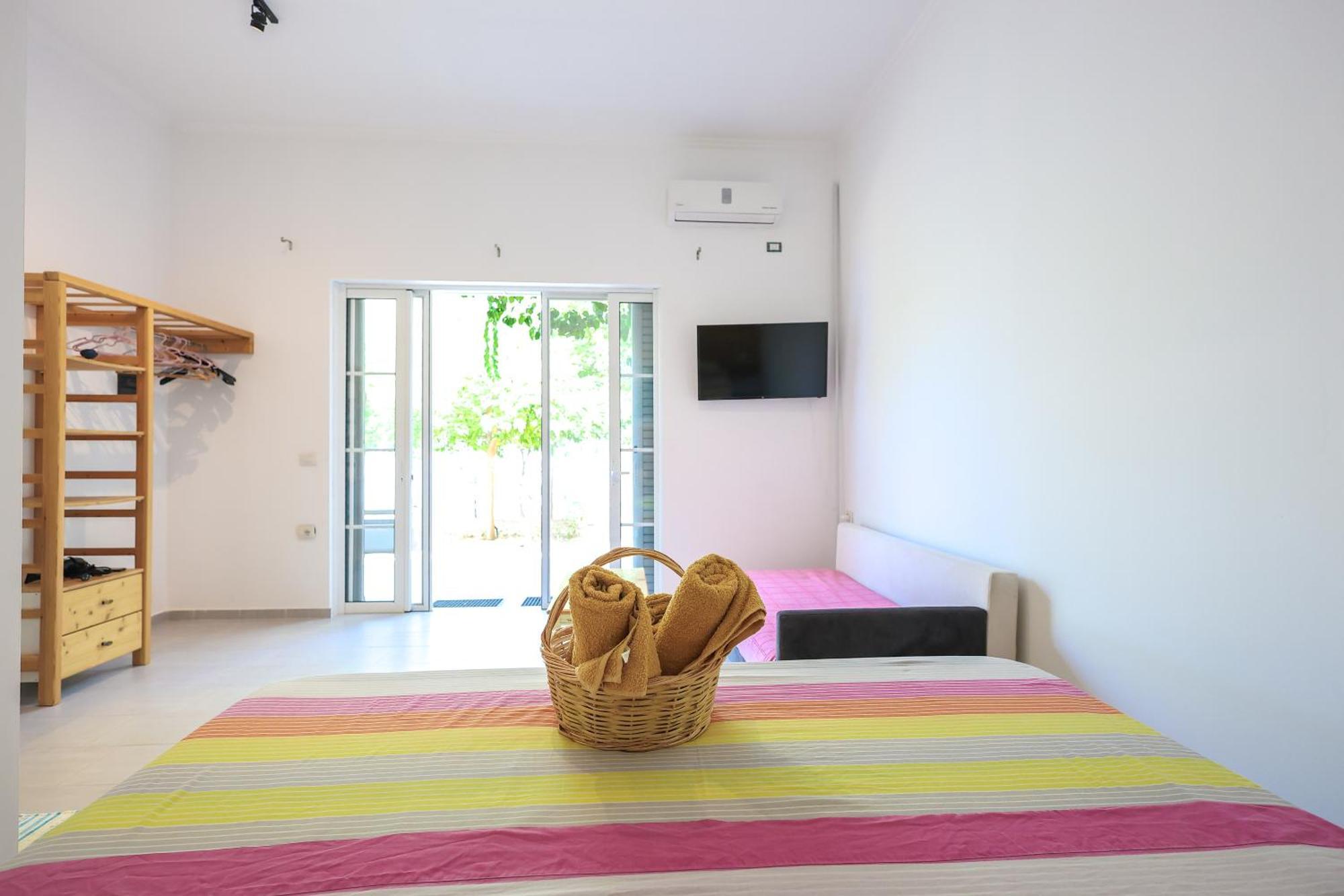 Casablanca Rooms Dhermi Exterior photo