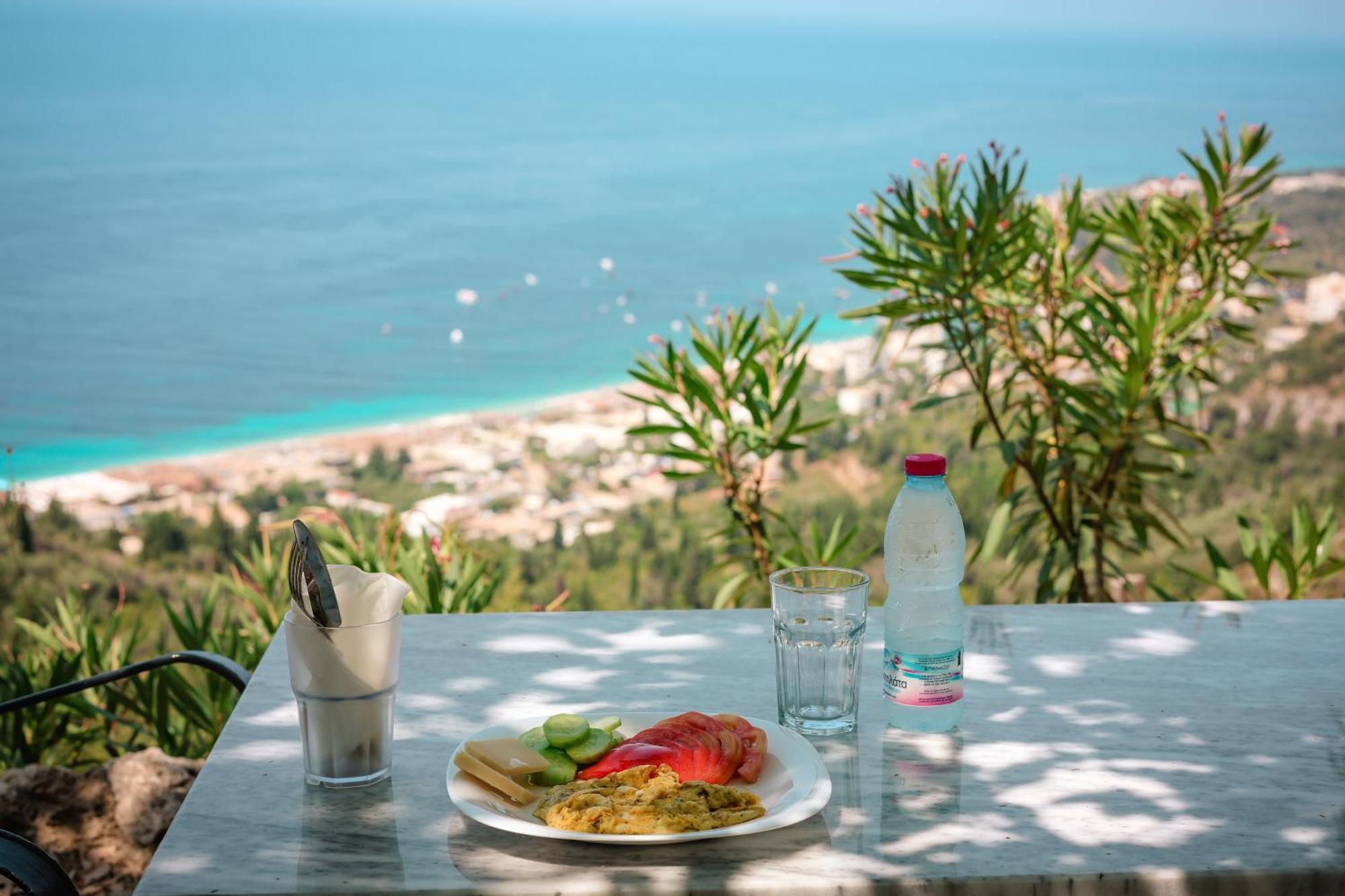 Casablanca Rooms Dhermi Exterior photo